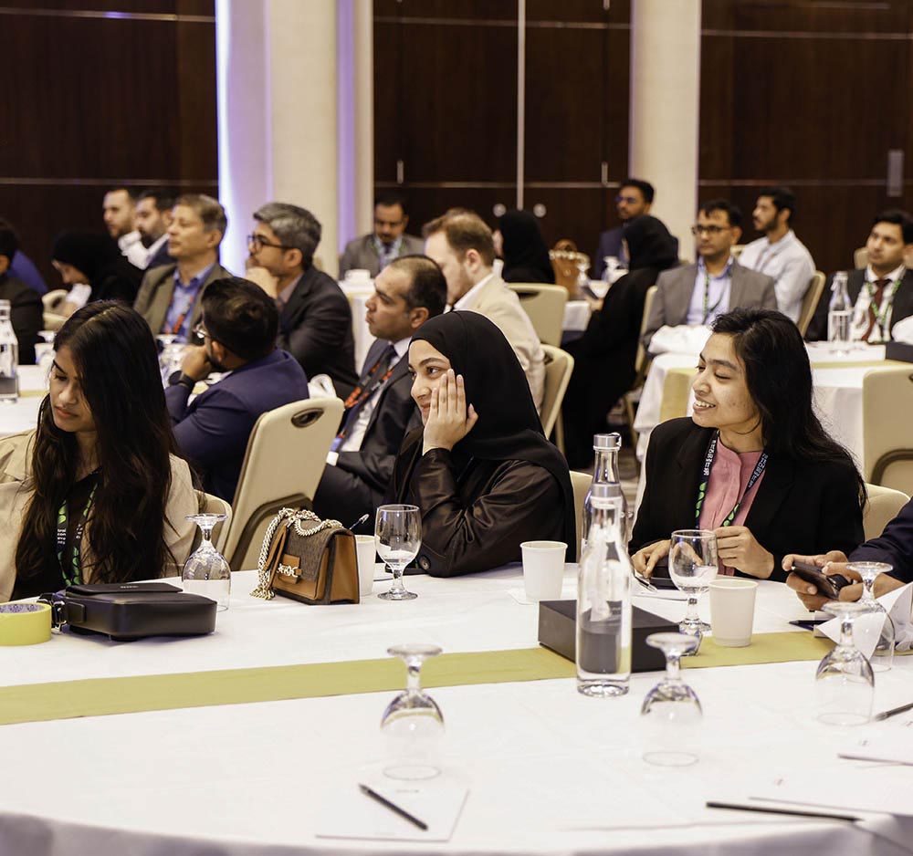Delegates in conversation at Fintech Revolution Summit