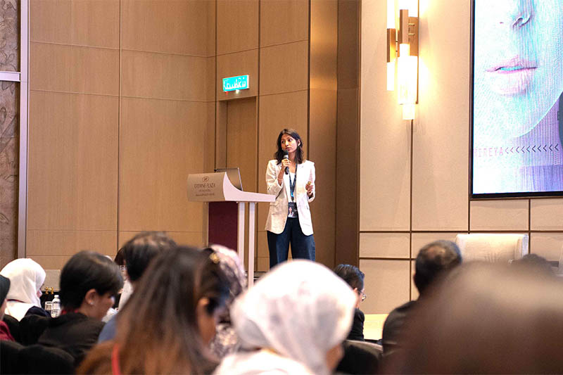 Keynote speaking at Fintech Revolution Summit